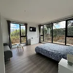Luxury Deerpark Iconic Rock Views & Outdoor Sauna Sleeps 16 Guests Вилла *