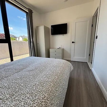 Villa Luxury Deerpark Iconic Rock Views & Outdoor Sauna Sleeps 16 Guests Cashel (Tipperary)